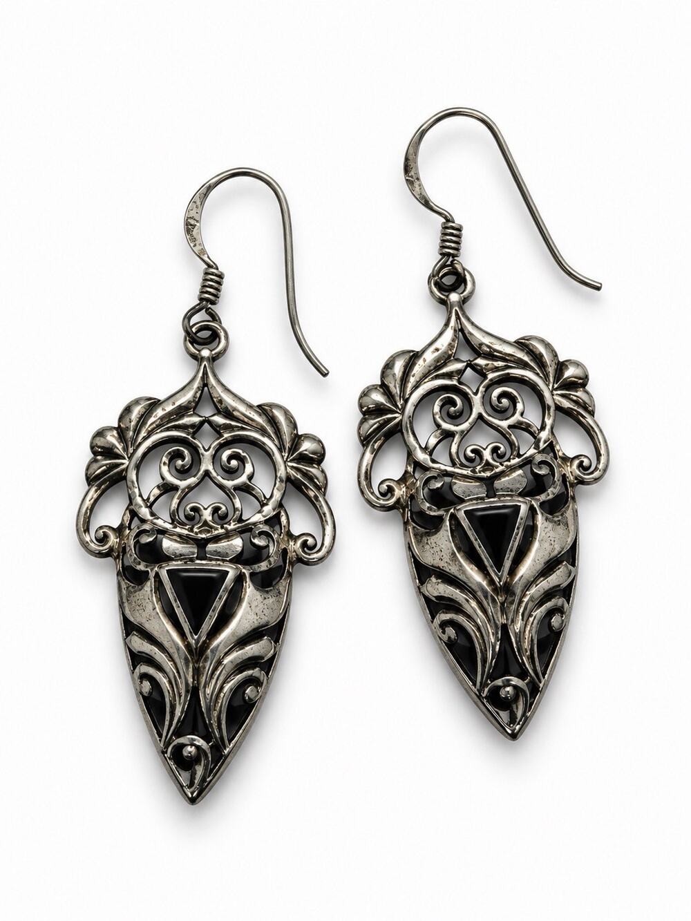 Vintage 925 Sterling Silver Black Onyx Filigree Art Nouveau Style Earrings